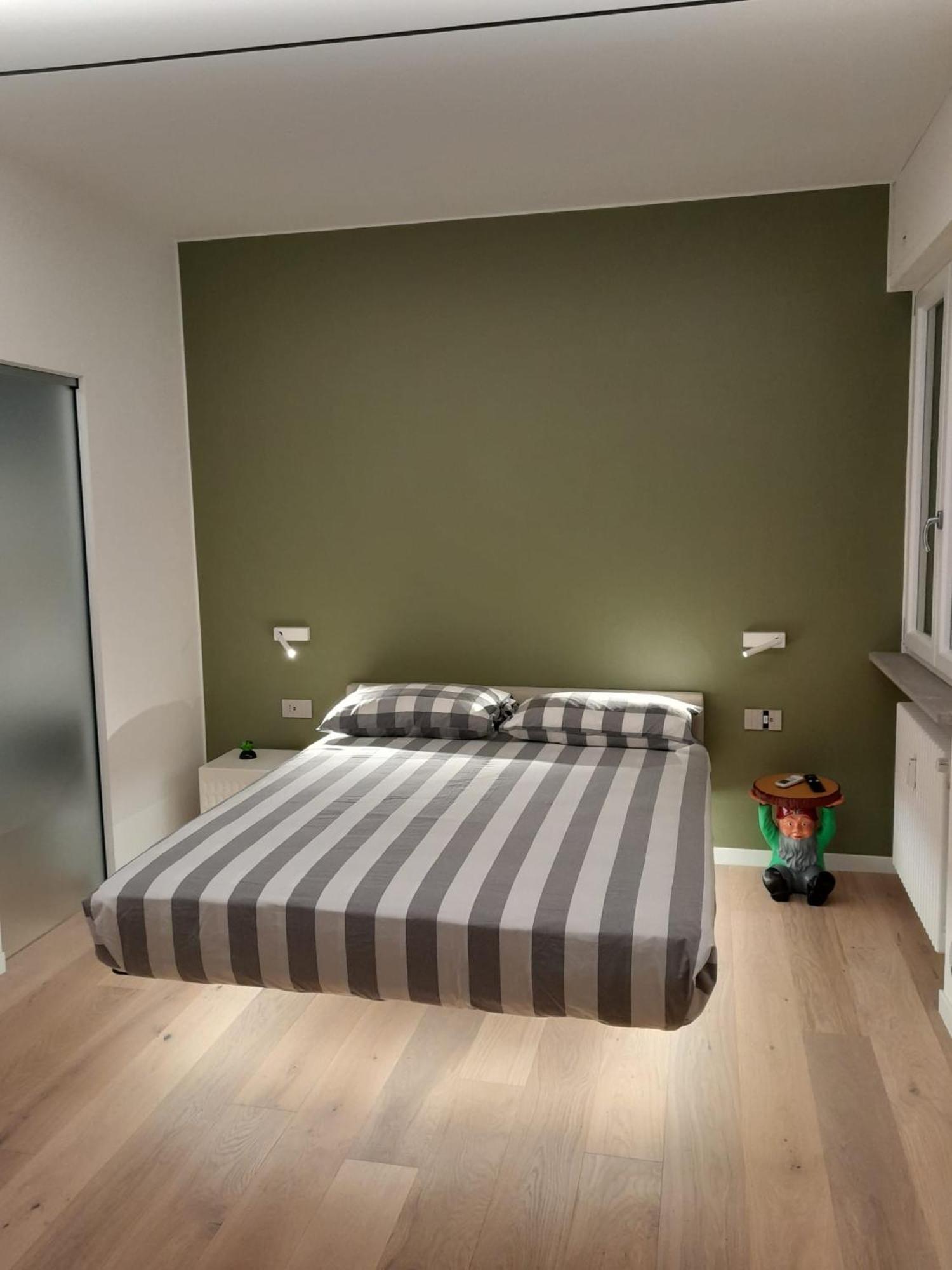 Monolocale Cairoli 18 Apartment Fiorenzuola d'Arda Ngoại thất bức ảnh